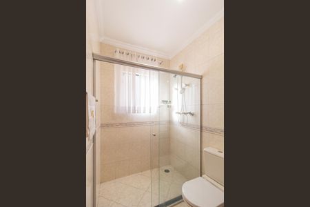 Casa à venda com 497m², 5 quartos e 5 vagasBanheiro da Suíte 2