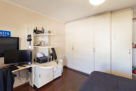 Casa à venda com 497m², 5 quartos e 5 vagasSuíte 5