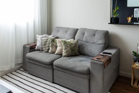 Apartamento à venda com 47m², 2 quartos e 1 vaga Apartamento à venda com 47m², 2 quartos e 1 vagaSala