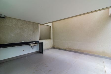 Casa de condomínio à venda com 410m², 4 quartos e 4 vagas Casa de condomínio à venda com 410m², 4 quartos e 4 vagasÁrea Gourmet