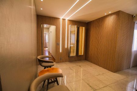 Apartamento à venda com 282m², 4 quartos e 3 vagas Apartamento à venda com 282m², 4 quartos e 3 vagasSala de Estar/ Jantar