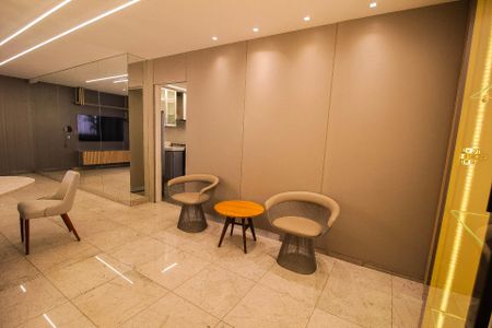 Apartamento à venda com 282m², 4 quartos e 3 vagas Apartamento à venda com 282m², 4 quartos e 3 vagasSala de Estar/ Jantar