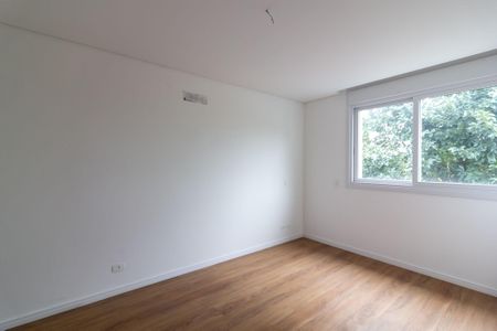 Casa à venda com 408m², 4 quartos e 4 vagas Casa à venda com 408m², 4 quartos e 4 vagasQuarto 2 - Suíte 2