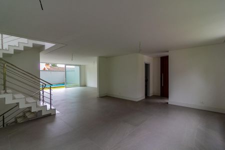 Sala de casa à venda com 4 quartos, 408m² em Jardim dos Estados, São Paulo