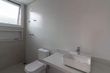 Casa à venda com 408m², 4 quartos e 4 vagas Casa à venda com 408m², 4 quartos e 4 vagasBanheiro Suíte 3