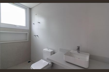 Casa à venda com 408m², 4 quartos e 4 vagas Casa à venda com 408m², 4 quartos e 4 vagasBanheiro Suíte 2