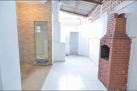 Apartamento à venda com 75m², 2 quartos e sem vaga Apartamento à venda com 75m², 2 quartos e sem vagaÁrea de serviço