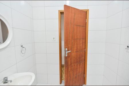 Apartamento à venda com 75m², 2 quartos e sem vaga Apartamento à venda com 75m², 2 quartos e sem vagaBanheiro
