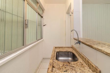 Apartamento à venda com 39m², 1 quarto e sem vaga Apartamento à venda com 39m², 1 quarto e sem vagaCozinha e Área de Serviço