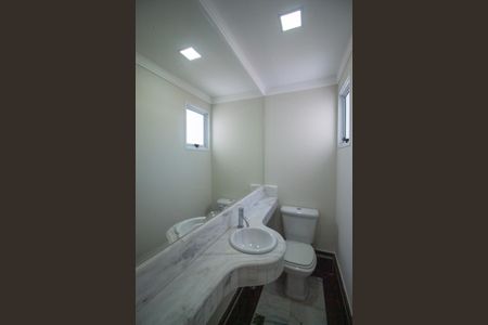 Apartamento para alugar com 142m², 4 quartos e 3 vagas Apartamento para alugar com 142m², 4 quartos e 3 vagasLavabo
