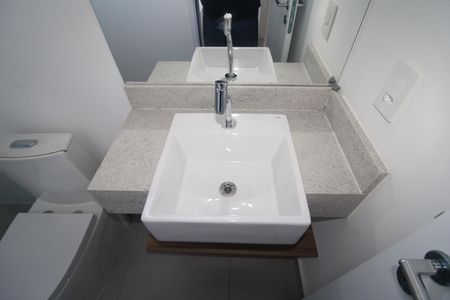 Apartamento para alugar com 36m², 1 quarto e sem vagaBanheiro