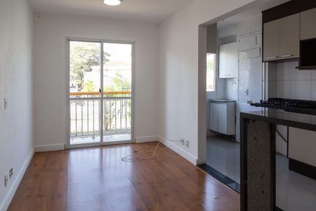 Sala de apartamento para alugar com 2 quartos, 48m² em Jardim Guilhermino, Guarulhos