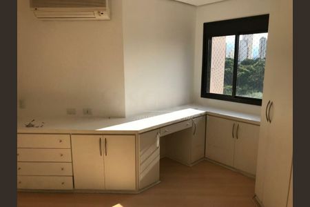 Apartamento à venda com 4 quartos, 278m² em Alto de Pinheiros, São Paulo