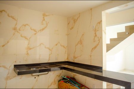 Cozinha de casa à venda com 3 quartos, 87m² em Residencial Recanto do Bosque, Goiânia