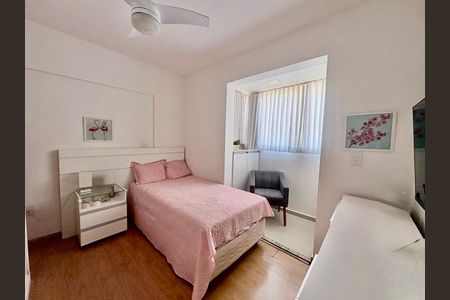 Apartamento à venda com 140m², 4 quartos e 3 vagas