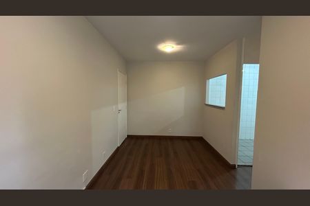 Apartamento para alugar com 57m², 2 quartos e 1 vagaSala