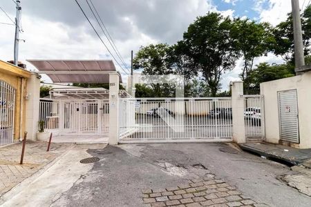 Apartamento para alugar com 57m², 2 quartos e 1 vagaFachada