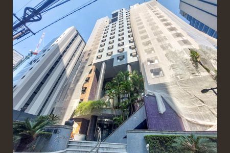 Apartamento à venda com 42m², 2 quartos e 1 vaga Apartamento à venda com 42m², 2 quartos e 1 vagaFachada do Prédio