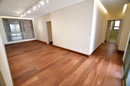 Apartamento à venda com 257m², 3 quartos e 5 vagassala 2