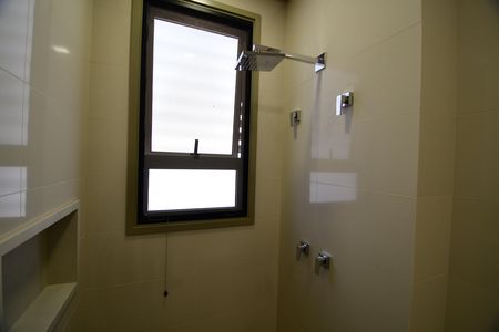 Apartamento à venda com 257m², 3 quartos e 5 vagasBanheiro Suíte