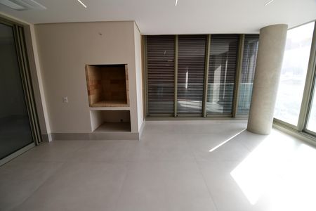 Apartamento à venda com 257m², 3 quartos e 5 vagasVaranda gourmet