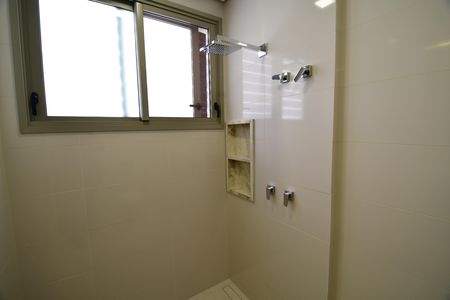 Apartamento à venda com 257m², 3 quartos e 5 vagasBanheiro Suíte
