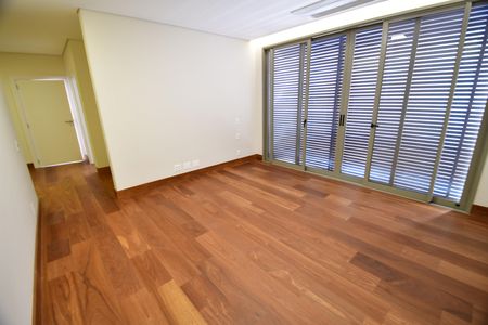 Apartamento à venda com 257m², 3 quartos e 5 vagasQuarto 1 - Suíte