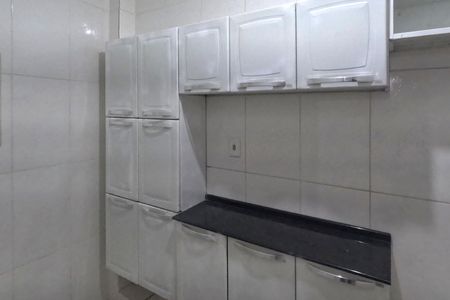 Cozinha/Área de Serviço de apartamento para alugar com 1 quarto, 40m² em Embaré, Santos