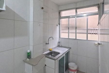 Cozinha/Área de Serviço de apartamento para alugar com 1 quarto, 40m² em Embaré, Santos