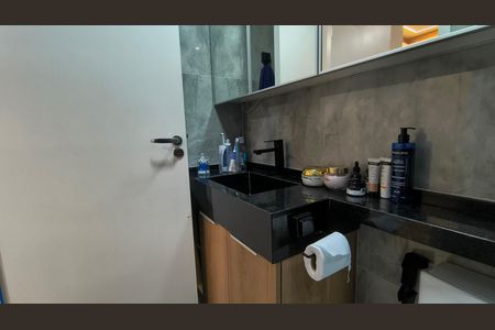 Apartamento à venda com 60m², 3 quartos e 1 vaga Apartamento à venda com 60m², 3 quartos e 1 vagaBanheiro da Suíte