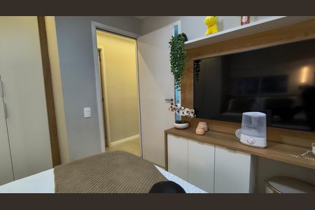 Suíte de apartamento à venda com 3 quartos, 60m² em Camorim, Rio de Janeiro
