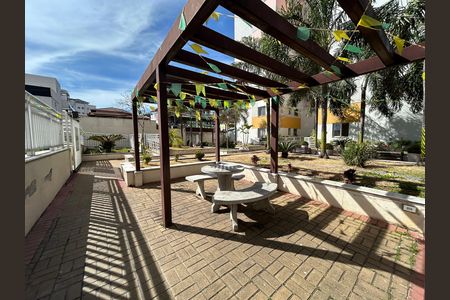 Apartamento à venda com 63m², 2 quartos e 1 vaga
