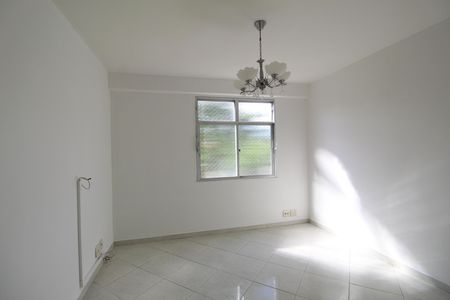 Sala de apartamento à venda com 2 quartos, 55m² em Taquara, Rio de Janeiro