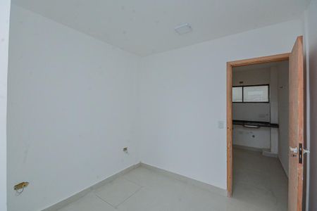 Quarto de apartamento à venda com 1 quarto, 24m² em Vila Gea, São Paulo