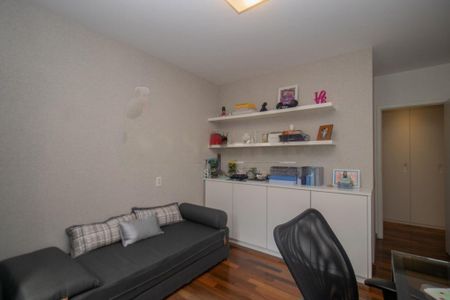 Apartamento à venda com 185m², 4 quartos e 2 vagas