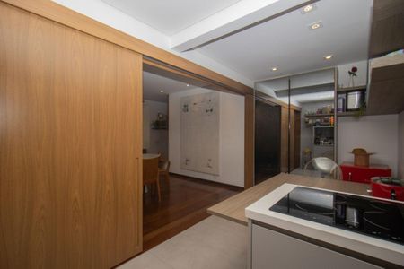 Apartamento à venda com 185m², 4 quartos e 2 vagas