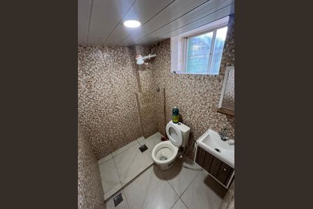 Banheiro de apartamento para alugar com 2 quartos, 50m² em Engenho da Rainha, Rio de Janeiro