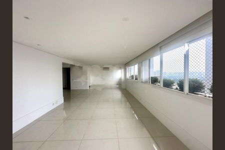 Apartamento à venda com 4 quartos, 233m² em Campo Belo, São Paulo