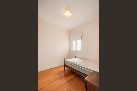 Apartamento à venda com 128m², 3 quartos e 2 vagas Apartamento à venda com 128m², 3 quartos e 2 vagasSuíte 1