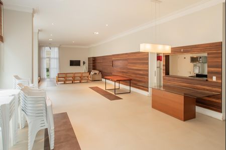 Apartamento à venda com 128m², 3 quartos e 2 vagas Apartamento à venda com 128m², 3 quartos e 2 vagasÁrea comum - Salão de festas
