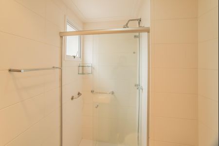 Apartamento à venda com 128m², 3 quartos e 2 vagas Apartamento à venda com 128m², 3 quartos e 2 vagasBanheiro da Suíte 3