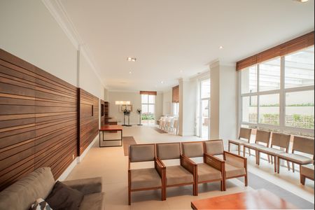 Apartamento à venda com 128m², 3 quartos e 2 vagas Apartamento à venda com 128m², 3 quartos e 2 vagasÁrea comum - Salão de festas