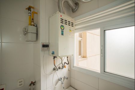 Apartamento à venda com 128m², 3 quartos e 2 vagas Apartamento à venda com 128m², 3 quartos e 2 vagasÁrea de Serviço