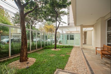 Apartamento à venda com 128m², 3 quartos e 2 vagas Apartamento à venda com 128m², 3 quartos e 2 vagasHall de entrada