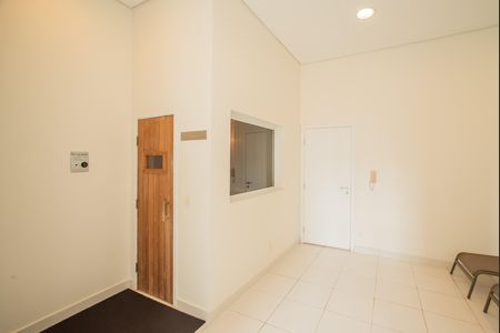 Apartamento à venda com 128m², 3 quartos e 2 vagas Apartamento à venda com 128m², 3 quartos e 2 vagasÁrea comum - Sauna