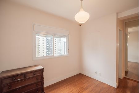 Apartamento à venda com 128m², 3 quartos e 2 vagas Apartamento à venda com 128m², 3 quartos e 2 vagasSuíte 3