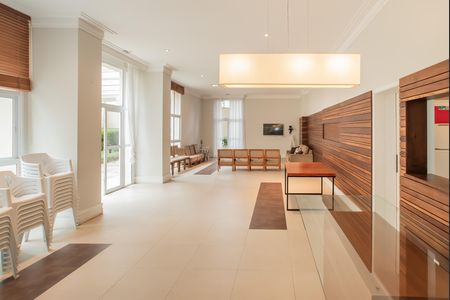 Apartamento à venda com 128m², 3 quartos e 2 vagas Apartamento à venda com 128m², 3 quartos e 2 vagasÁrea comum - Salão de festas