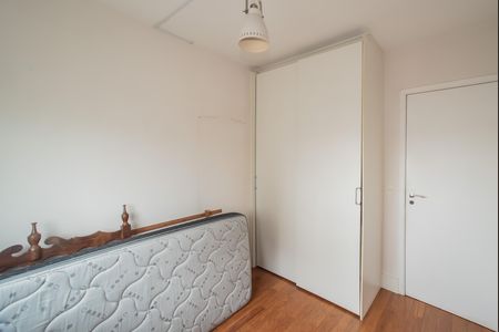 Apartamento à venda com 128m², 3 quartos e 2 vagas Apartamento à venda com 128m², 3 quartos e 2 vagasSuíte 2