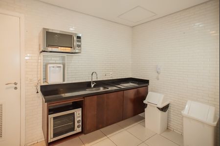 Apartamento à venda com 128m², 3 quartos e 2 vagas Apartamento à venda com 128m², 3 quartos e 2 vagasÁrea comum - Salão de festas