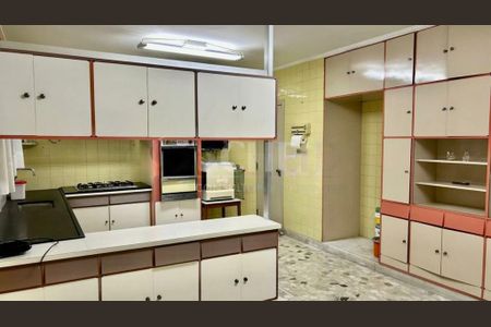 Casa à venda com 3 quartos, 450m² em Brooklin, São Paulo